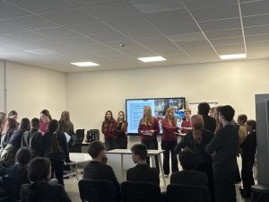 Dalijamės „Erasmus+“ patirtimi su „Saulėtekio“ progimnazija – nuotrauka