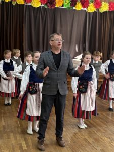 „Erasmus+“ savaitė Gedminų progimnazijoje: susitikimas per muziką ir šokį – nuotrauka